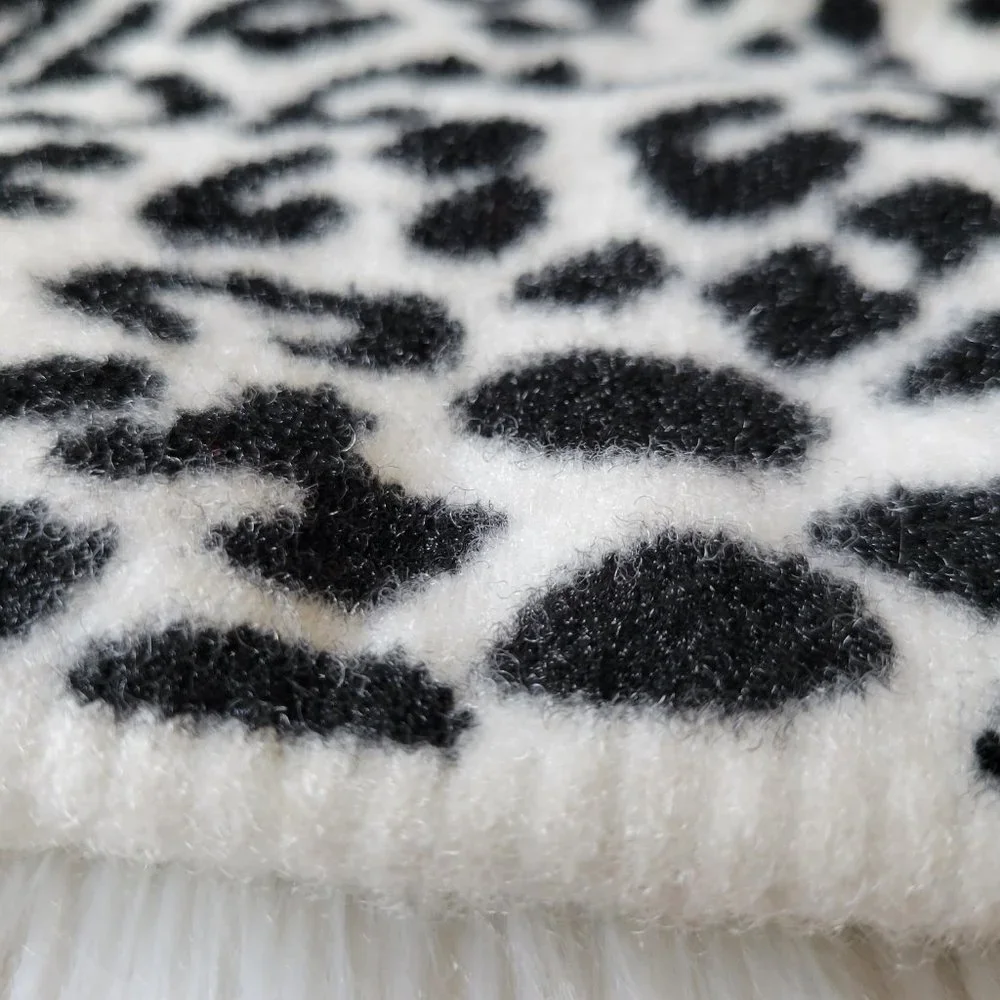 Furlux Snow Leopard Pom Pom Hat